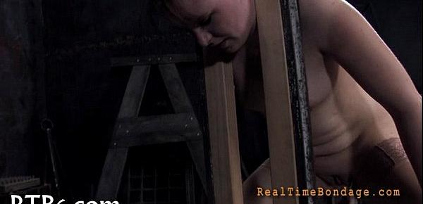  Stripping inside a miniature metallic cage